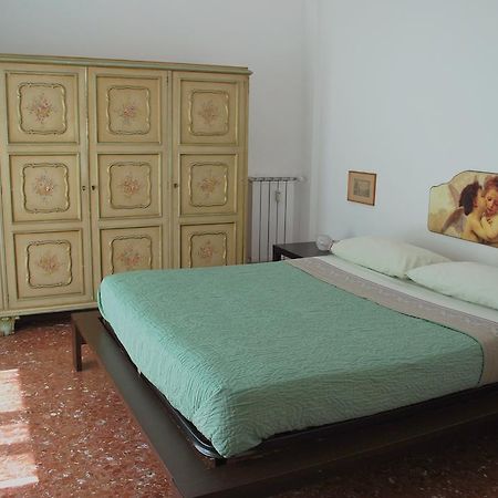 A Casa Di Pe' Casa Vacanze Rome Ruang foto