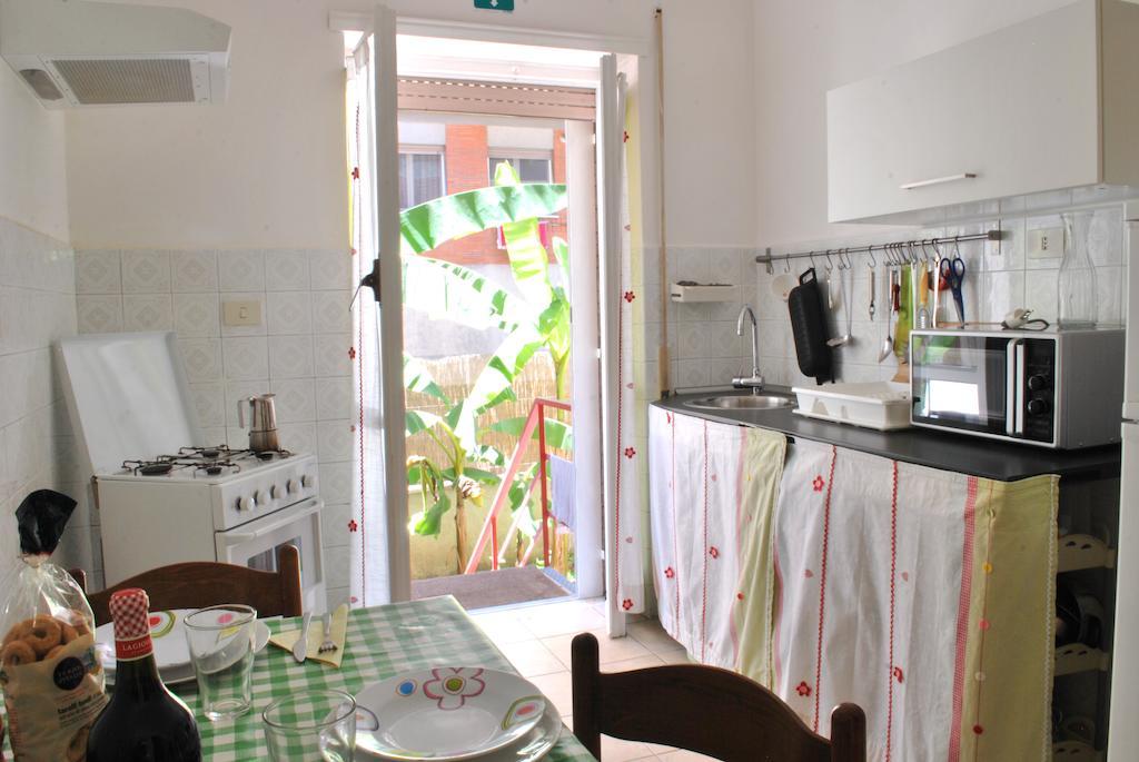A Casa Di Pe' Casa Vacanze Rome Ruang foto