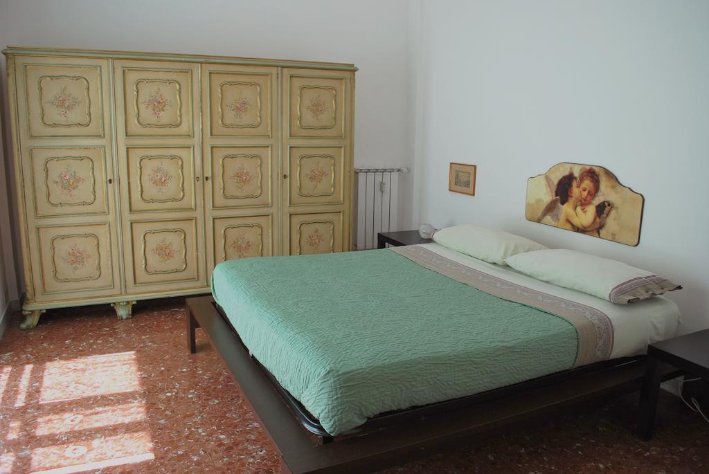 A Casa Di Pe' Casa Vacanze Rome Ruang foto